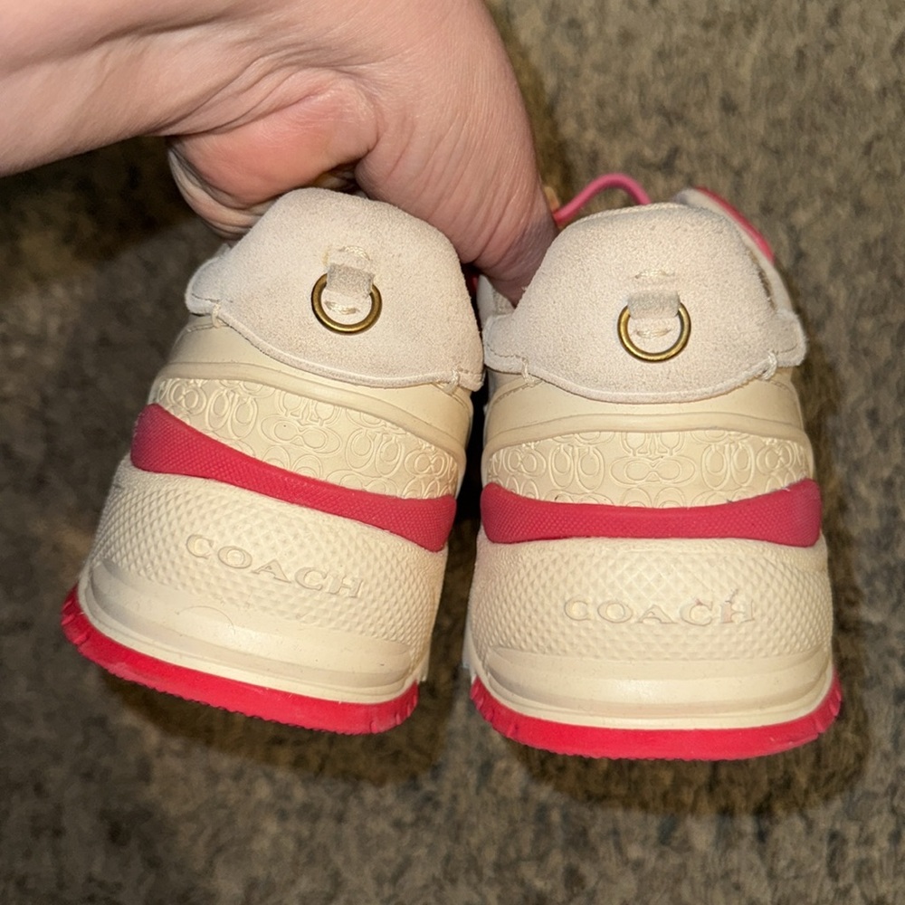🖤COACH PINK/ CREAM SNEAKERS SIZE 7🖤 - Picture 6 of 7